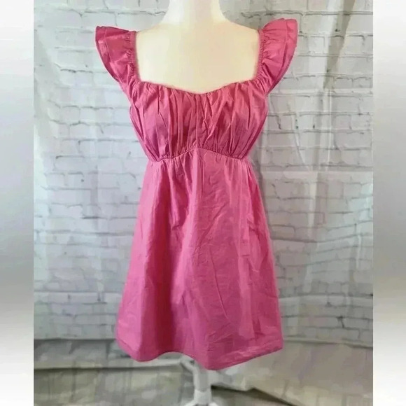 NEW Sim & Sam Puff Sleeve Mini Dress Women's Size M Barbie Pink Flutter sleeve - Picture 1 of 16